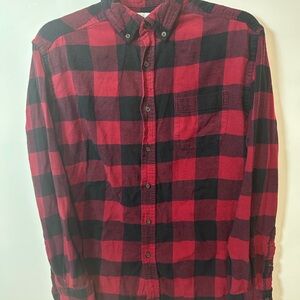 Croft & Barrow Red and Black Checkered Men's Shirt